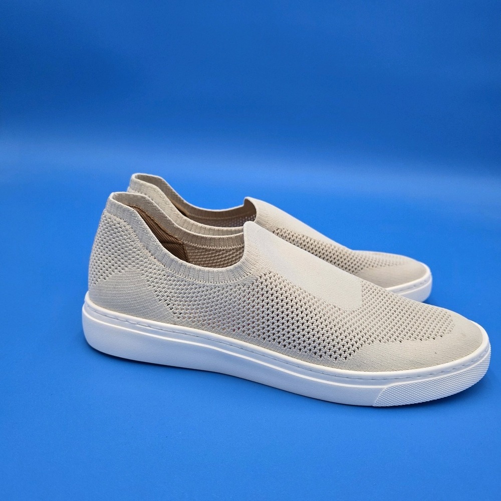 Comfortiva Tai Slip On Sneaker- Cream - 10M MSRP‎ $100 EUC